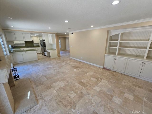 7169 Castle Peak, West Hills, CA 91307