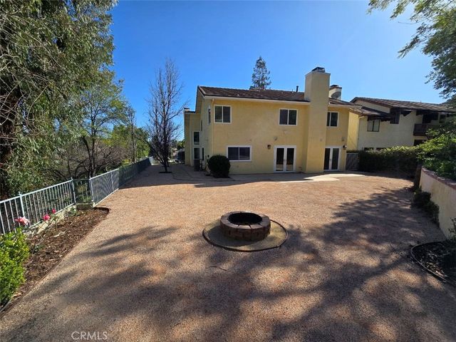 7169 Castle Peak, West Hills, CA 91307