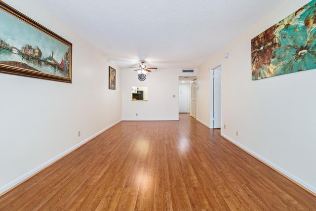 3170 Holiday Springs Boulevard 6-203, Margate, FL 33063