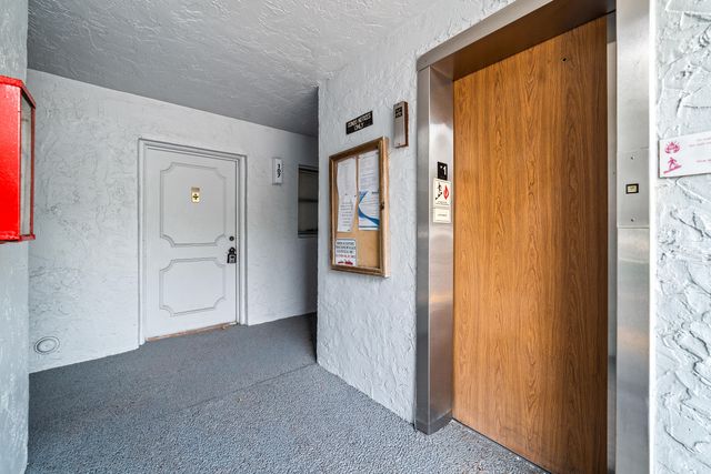 3170 Holiday Springs Boulevard 6-203, Margate, FL 33063