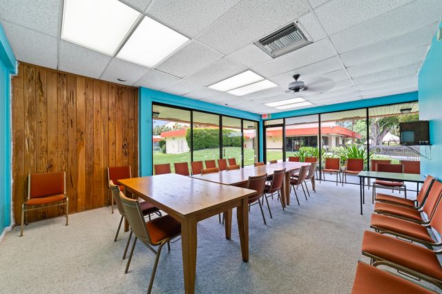 3170 Holiday Springs Boulevard 6-203, Margate, FL 33063