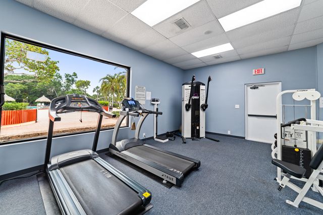 3170 Holiday Springs Boulevard 6-203, Margate, FL 33063