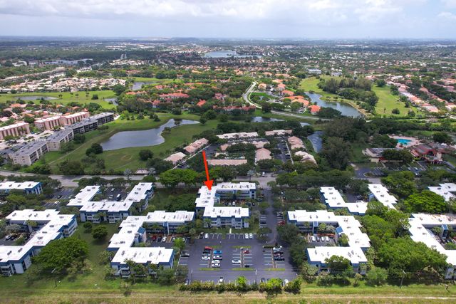 3170 Holiday Springs Boulevard 6-203, Margate, FL 33063