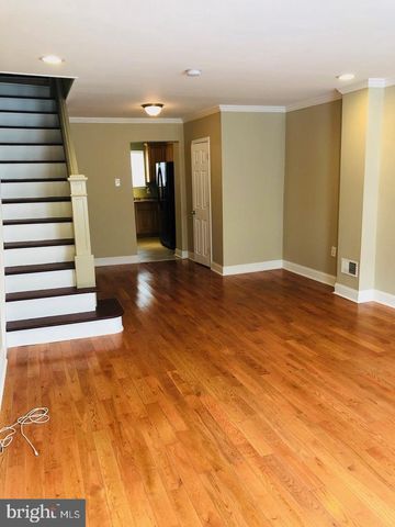 2027 S DARIEN ST, Philadelphia, PA 19148