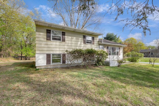 43 Rose Place, Central Valley, NY 10917