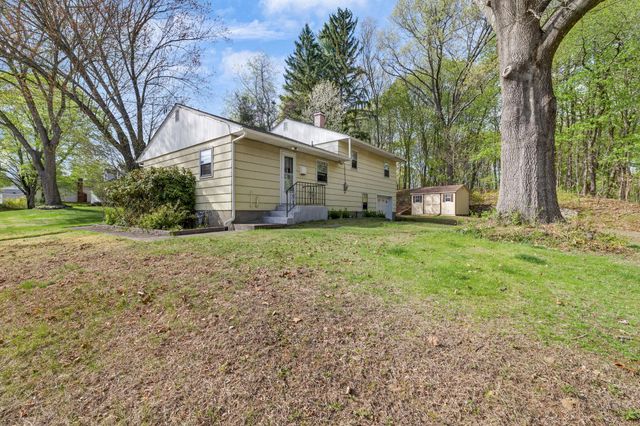 43 Rose Place, Central Valley, NY 10917