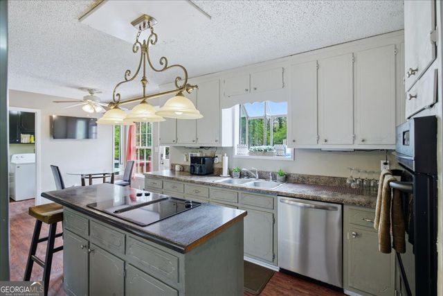 204 Maddox Road, Griffin, GA 30224