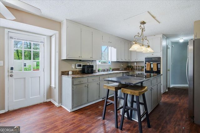 204 Maddox Road, Griffin, GA 30224