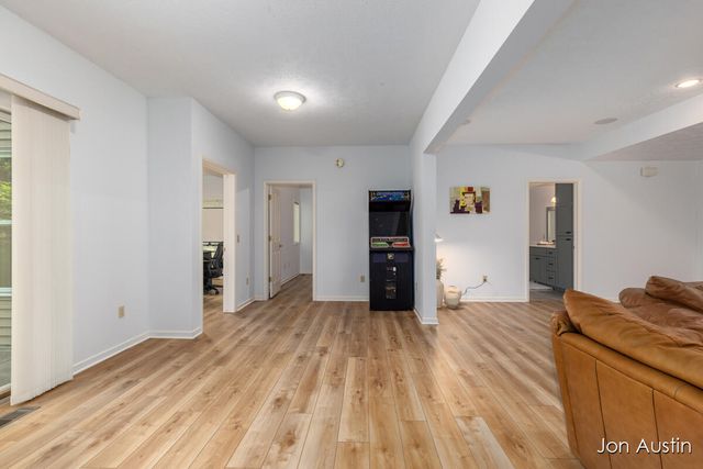 4380 Michigan Street NE, Grand Rapids, MI 49525