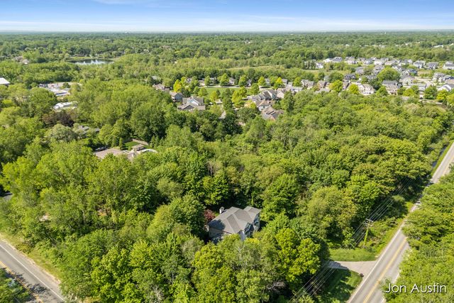 4380 Michigan Street NE, Grand Rapids, MI 49525