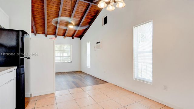 1085 NE 128th St FRONT, North Miami, FL 33161