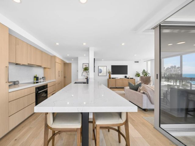 1830 Avenida Del Mundo 605, Coronado, CA 92118