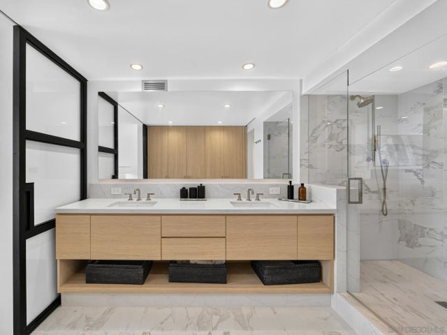 1830 Avenida Del Mundo 605, Coronado, CA 92118