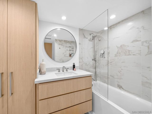 1830 Avenida Del Mundo 605, Coronado, CA 92118