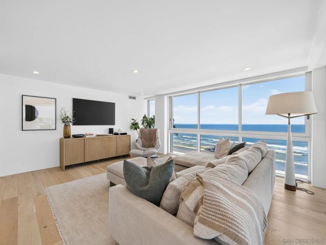 1830 Avenida Del Mundo 605, Coronado, CA 92118