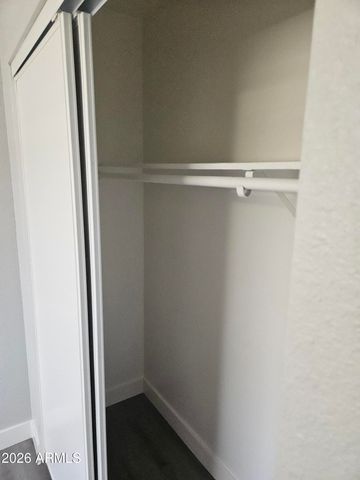 1325 E VISTA Avenue 1, Phoenix, AZ 85020