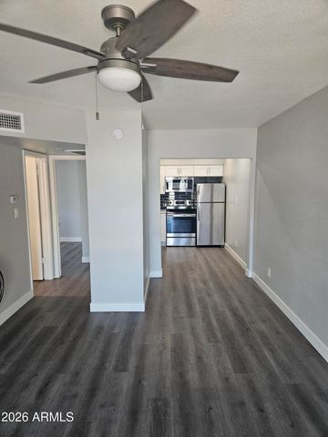 1325 E VISTA Avenue 1, Phoenix, AZ 85020