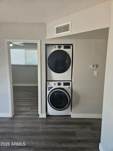 1325 E VISTA Avenue 1, Phoenix, AZ 85020