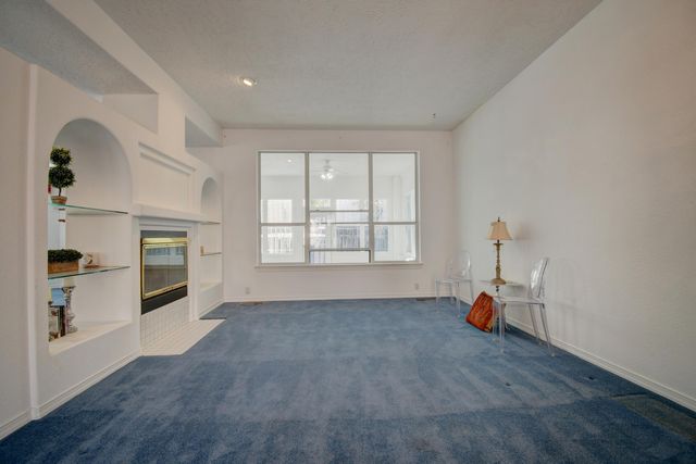 5512 Avenida Cuesta NE, Albuquerque, NM 87111