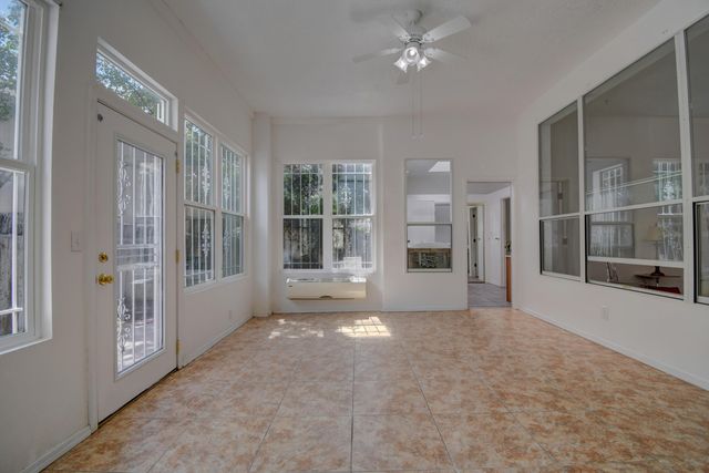 5512 Avenida Cuesta NE, Albuquerque, NM 87111