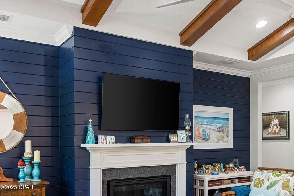 Image 7 of property listing at 9302 Paradise Drive, Panama City Beach, FL 32413