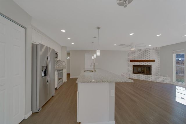 1790 E ORANGESIDE ROAD, Palm Harbor, FL 34683