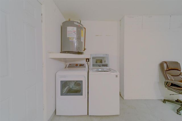 1790 E ORANGESIDE ROAD, Palm Harbor, FL 34683