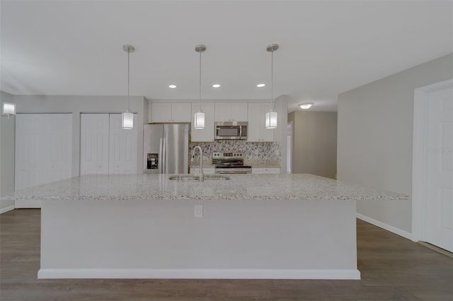 1790 E ORANGESIDE ROAD, Palm Harbor, FL 34683