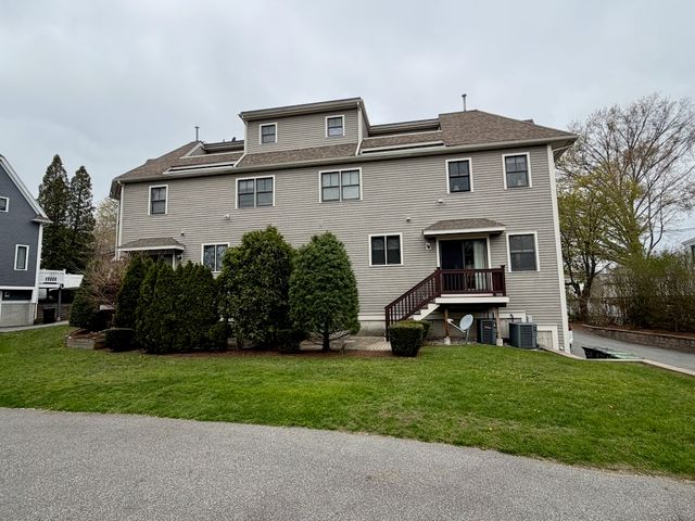 18 5th Ave 18, Watertown, MA 02472