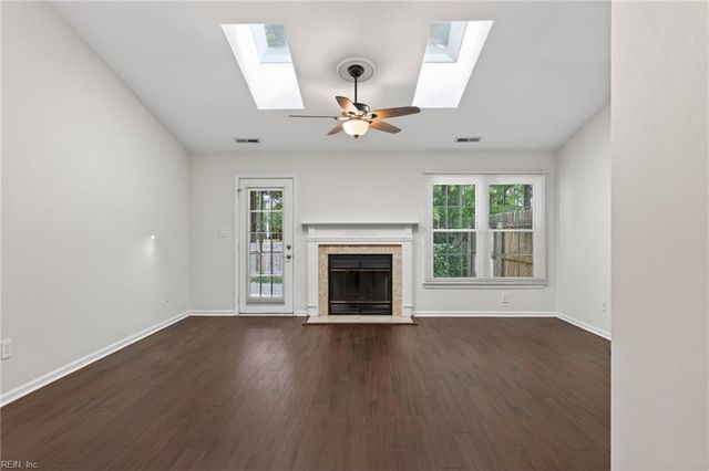 1124 Eagle WAY, Virginia Beach, VA 23456