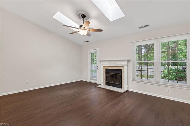 1124 Eagle WAY, Virginia Beach, VA 23456