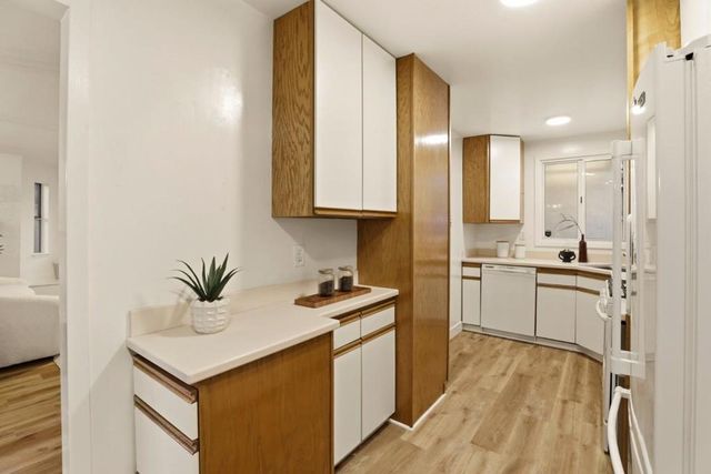 2847 Carolina Avenue, Redwood City, CA 94061