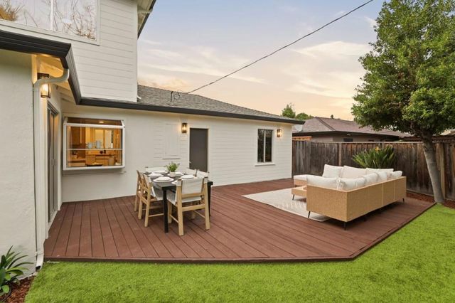 2847 Carolina Avenue, Redwood City, CA 94061