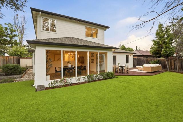 2847 Carolina Avenue, Redwood City, CA 94061