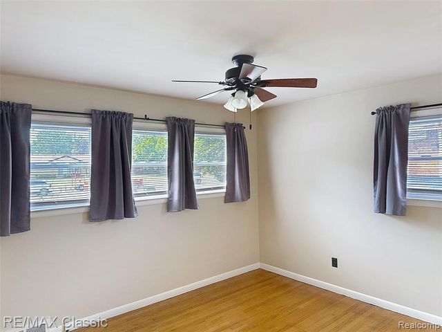 8842 Merriman Road, Livonia, MI 48150