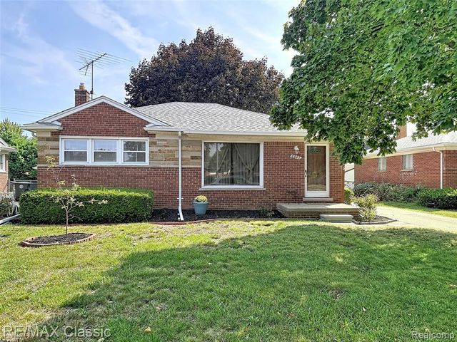 8842 Merriman Road, Livonia, MI 48150
