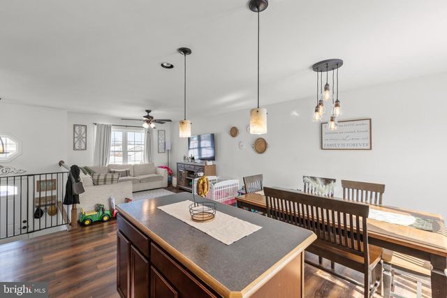 420 IVES ST, Martinsburg, WV 25405