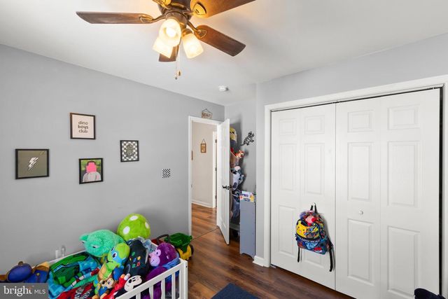 420 IVES ST, Martinsburg, WV 25405