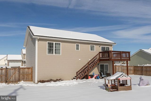 420 IVES ST, Martinsburg, WV 25405