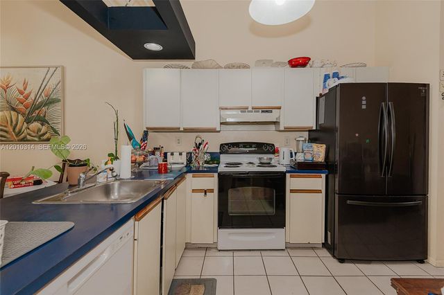 6745 NW 192nd Lane, Hialeah, FL 33015
