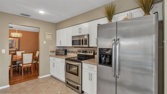2805 WINGFOOT COURT, Winter Haven, FL 33884