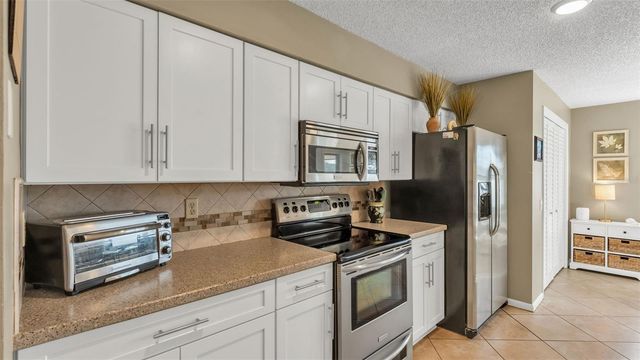 2805 WINGFOOT COURT, Winter Haven, FL 33884