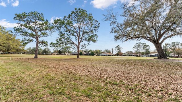 2805 WINGFOOT COURT, Winter Haven, FL 33884
