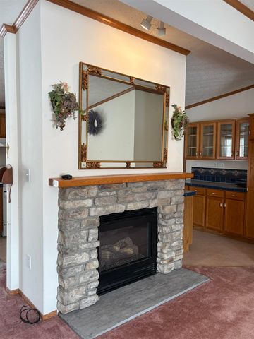 2760 Lakeview Drive, North Hero, VT 05474