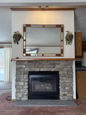 2760 Lakeview Drive, North Hero, VT 05474