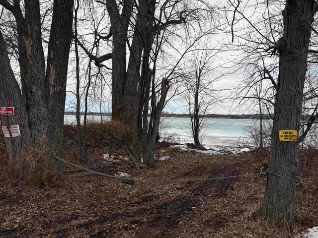 2760 Lakeview Drive, North Hero, VT 05474