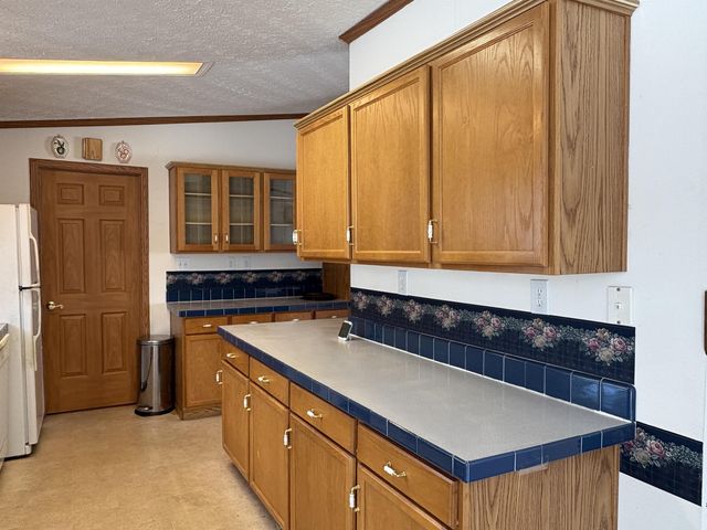 2760 Lakeview Drive, North Hero, VT 05474