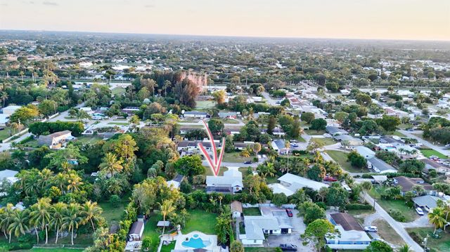 5715 Karen Drive, West Palm Beach, FL 33415