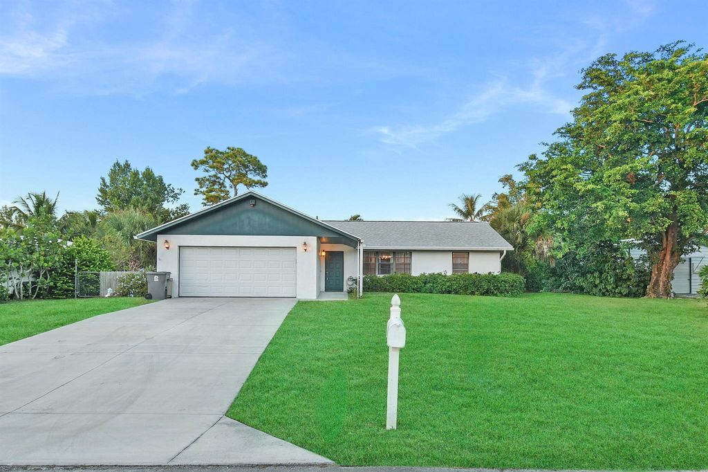 5715 Karen Drive, West Palm Beach, FL 33415