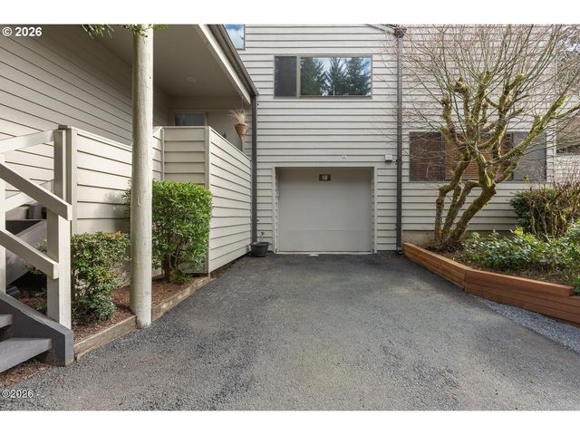600 ISLAND Dr 18, Gleneden Beach, OR 97388